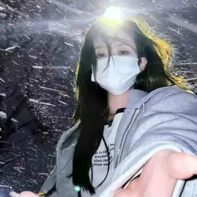 訾幻灵